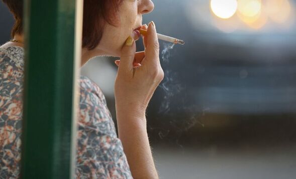 Tobacco addiction increases the likelihood of developing osteochondrosis of the thoracic spine